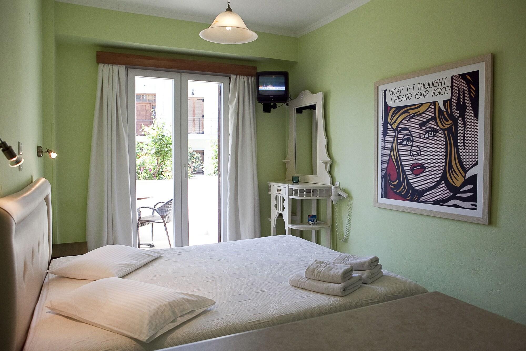Virginia Hotel ซาโมส ภายนอก รูปภาพ