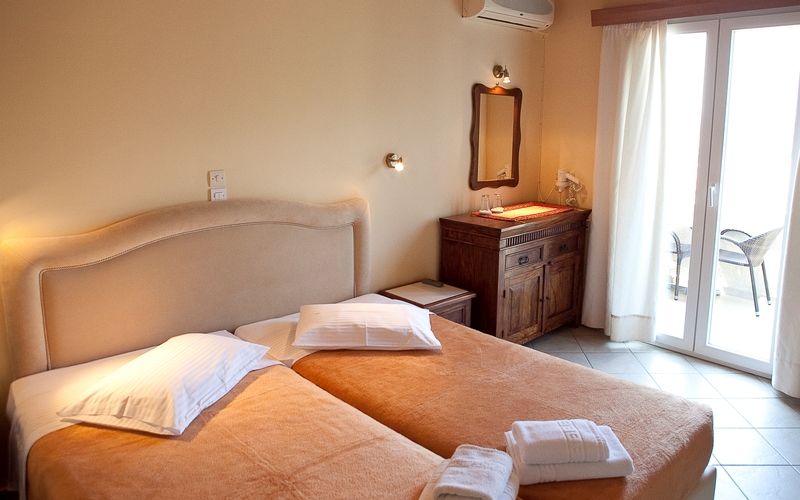 Virginia Hotel ซาโมส ภายนอก รูปภาพ